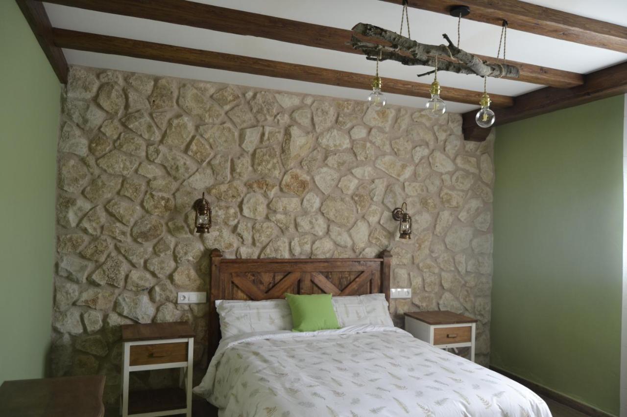 El Capricho De Los Carrascos Juarros de Voltoya 外观 照片